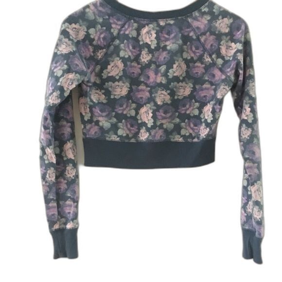 Mossimo Floral Croptop Long‎ Sleeve Shirt Size XSmall - Picture 2 of 4